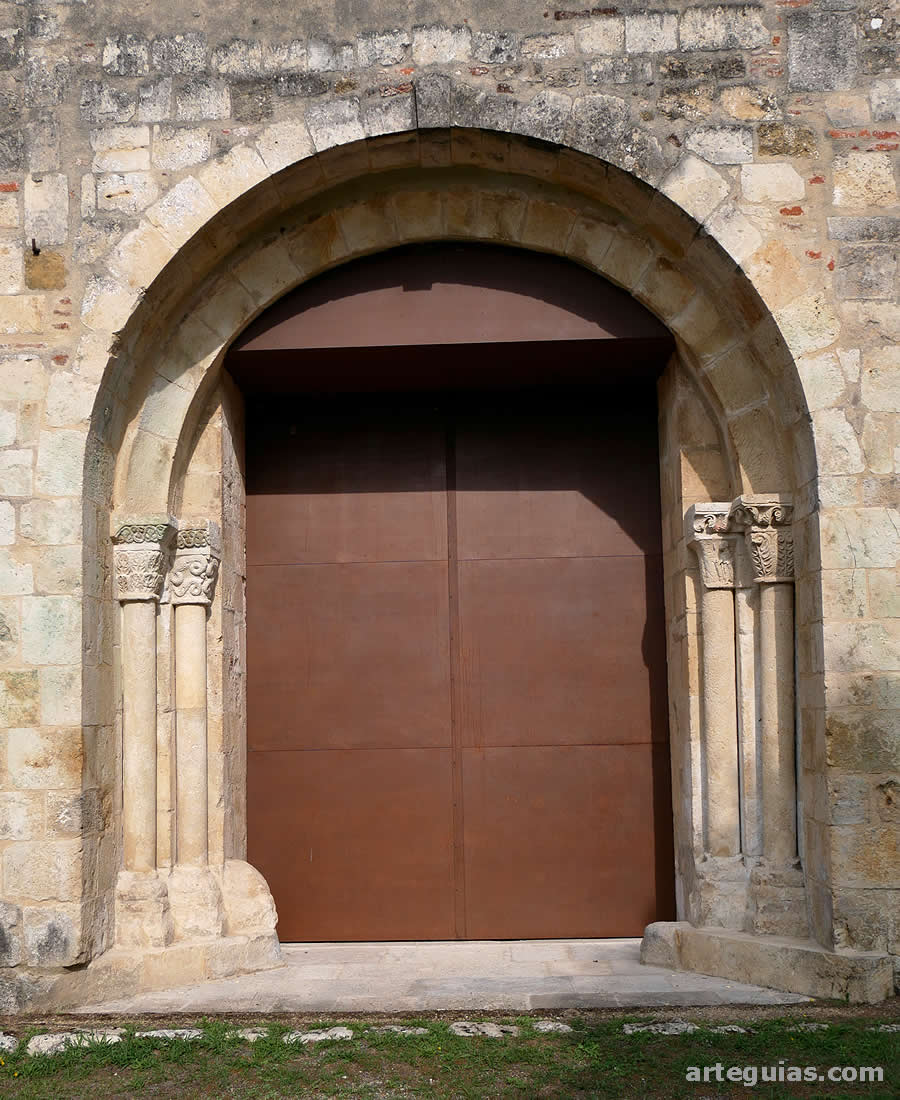 Puerta occidental
