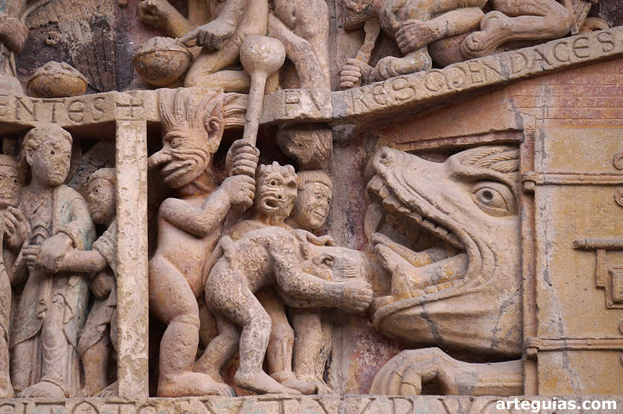 Escena del infierno. Tímpano de la iglesia abacial de Conques