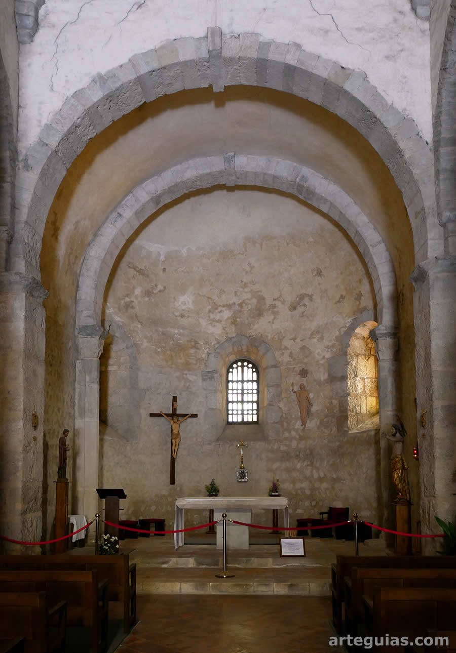 Interior de la cabecera