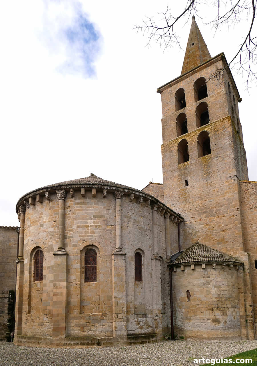 Iglesia de la abad&iacute;a desde el nordeste
