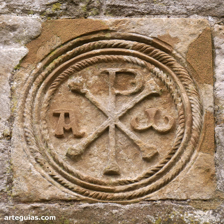 Crism&oacute;n en la puerta del imafronte