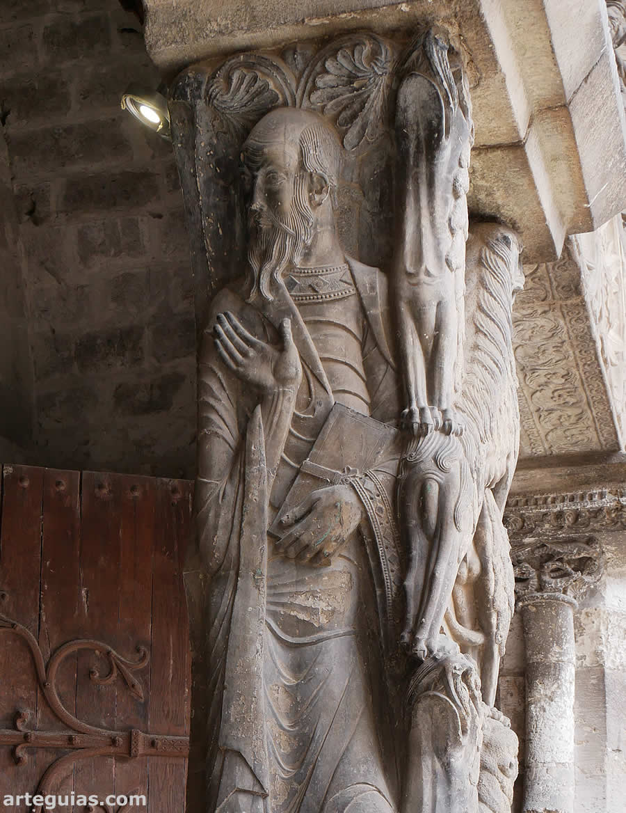 Portada. Abad&iacute;a de San Pedro de Moissac: relieve de San Pablo en el parteluz