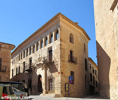 Palacio de la Calle de la Obra P&iacute;a