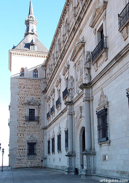 Fachada norte del alcázar, obra de Alonso de Covarrubias