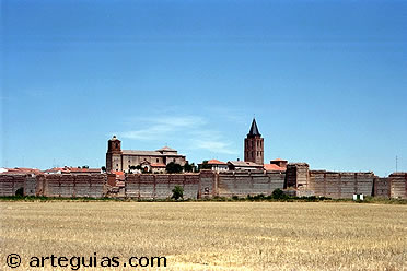 Madrigal de las Altas Torres. Ciudad natal de la reina Isabel la Cat&oacute;lica