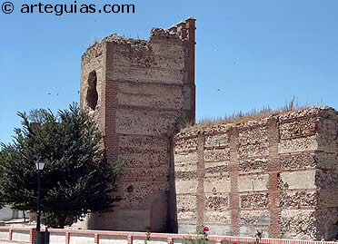 Muralla de Madrigal de las Altas Torres