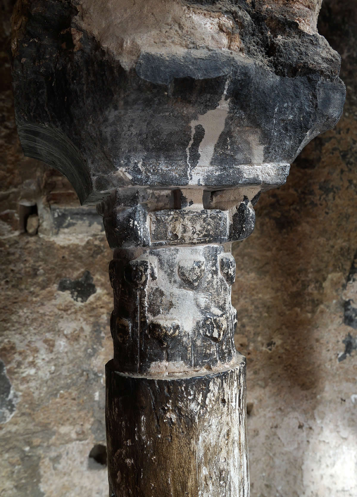 Capitel musulmán de acarreo (Spolia)