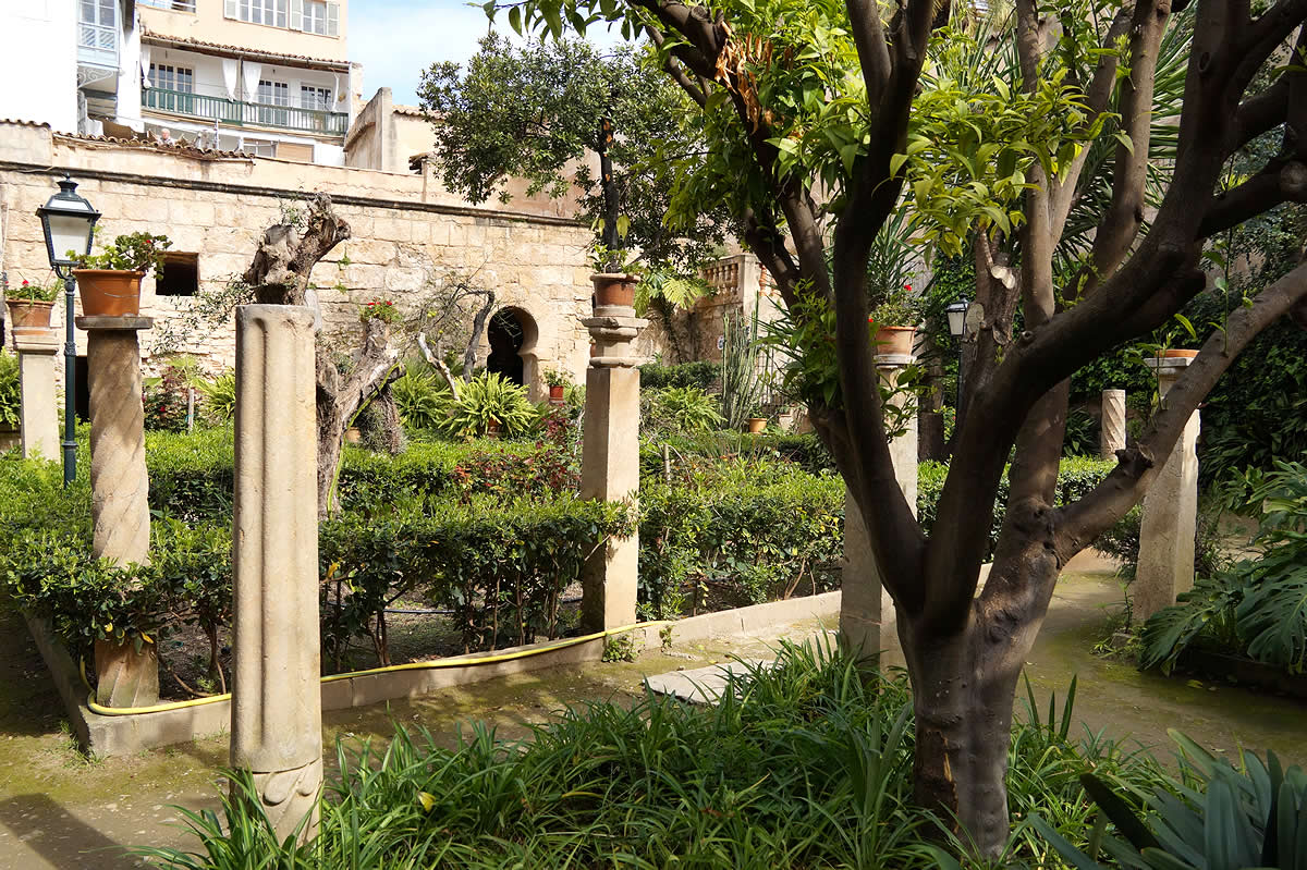 Jardín de los Baños Árabes de Mallorca