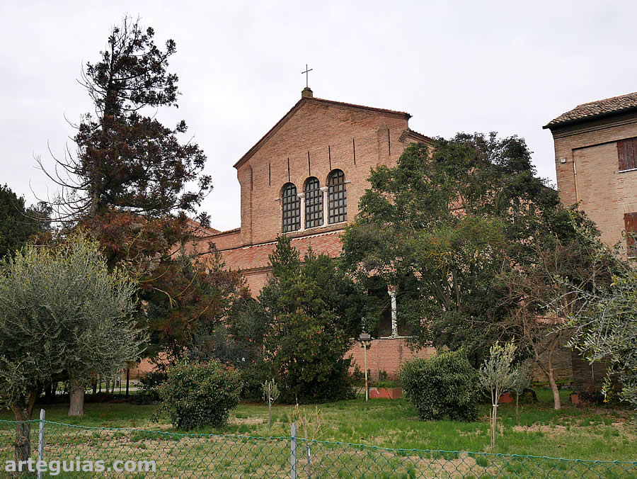 Bas&iacute;lica de San Apolinar