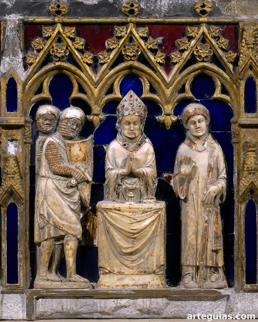 Detalle del sarcófago de San Narciso