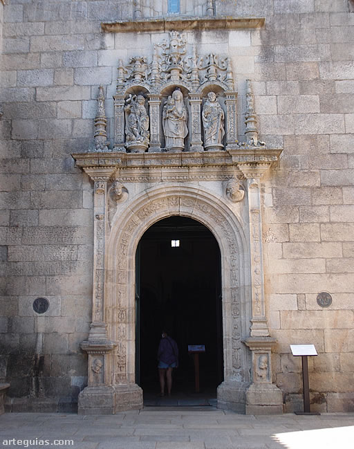 Basílica de Santa María la Mayor de Pontevedra: puerta sur