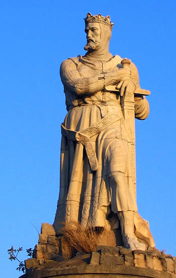 Estatua de Alfonso el Batallador en Zaragoza