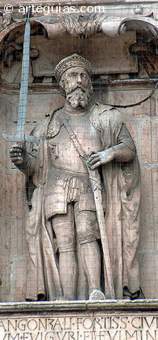 Estatua de Fern&aacute;n Gonz&aacute;lez, uno de los protagonistas de la Batalla de Simancas