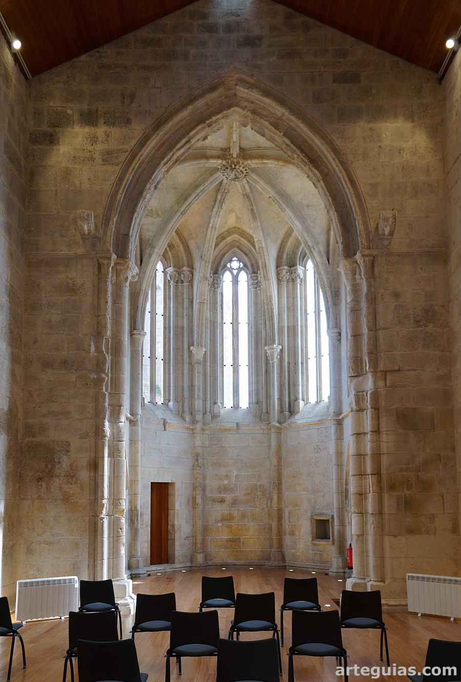 Iglesia colegial de Nuestra Señora de la Peña: interior de la cabecera