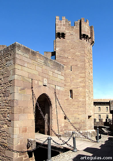 Parte del castillo tras su restauración