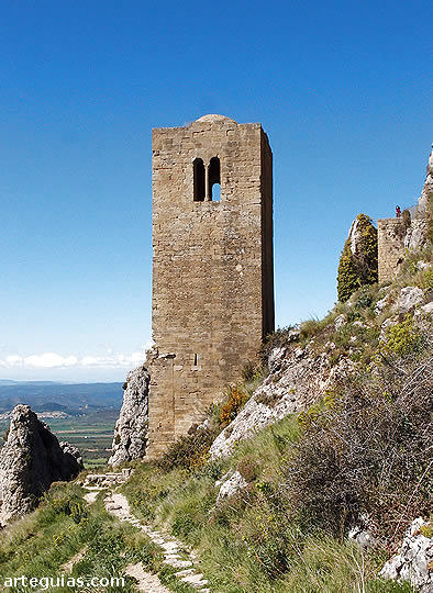Torre albarrana desde el este