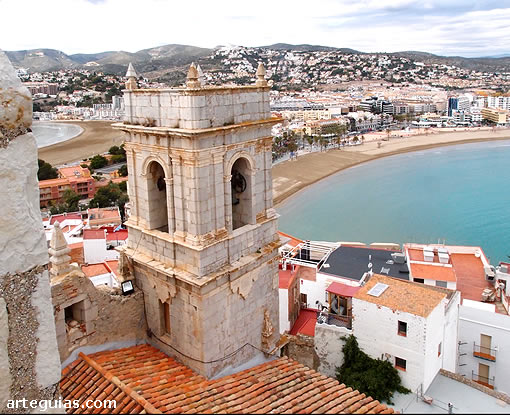 Vistas de Peñíscola desde la terraza superior del castillo
