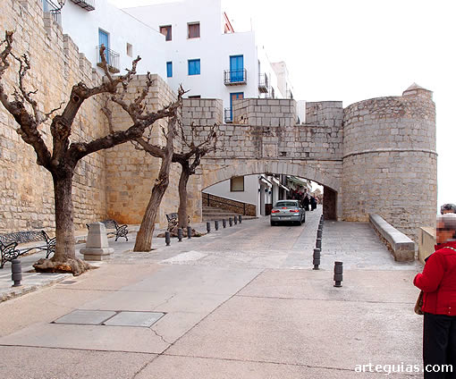 Portal de Sant Pere o San Pedro