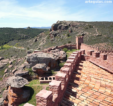 Paisaje avistado desde el castillo de Peracense