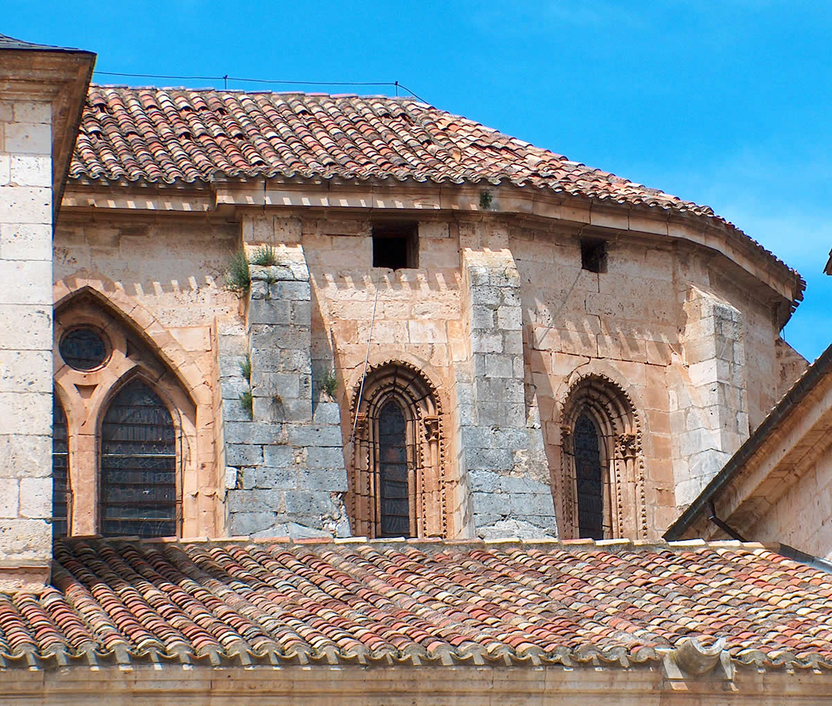 Exterior de la cabecera de la catedral gótica