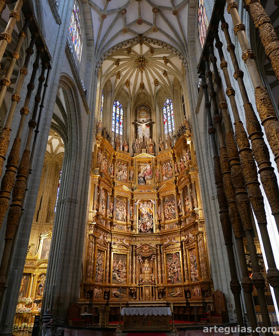 Retablo del ábside principal