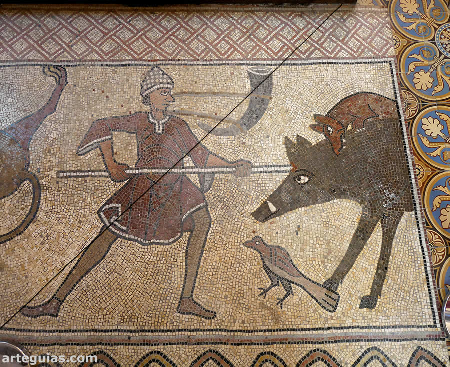 Mosaico con cazador  de jabal&iacute;