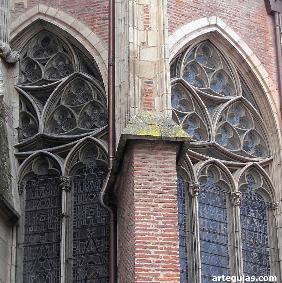 Ventanales g&oacute;ticos