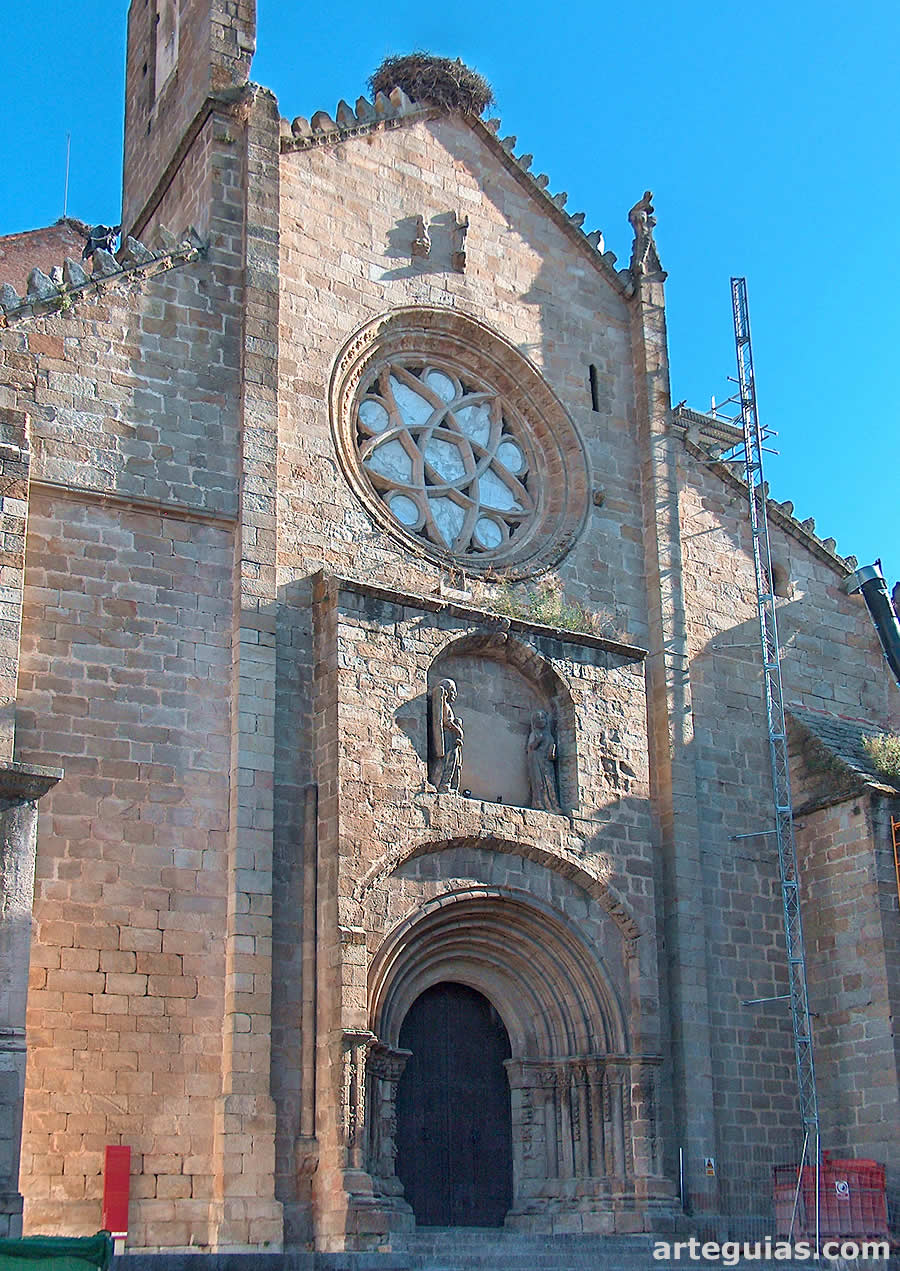 Catedral Vieja de Plasencia, Cáceres: fachada principal