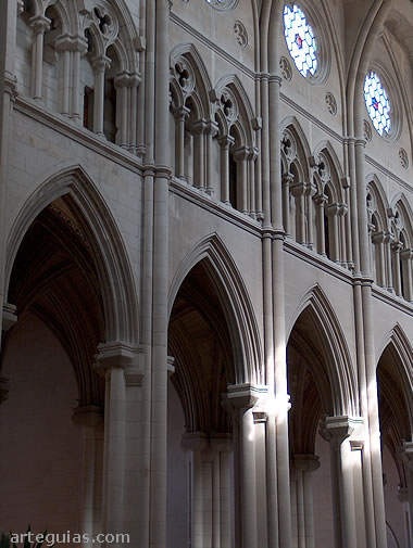 Interior neog&oacute;tico