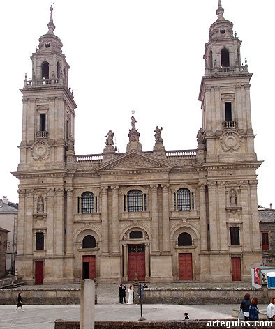 Facahada oeste de la Catedral de Lugo