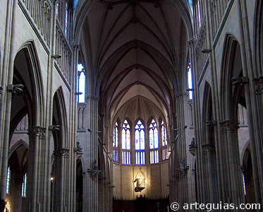 Interior de la catedral de San Sebasti&aacute;n