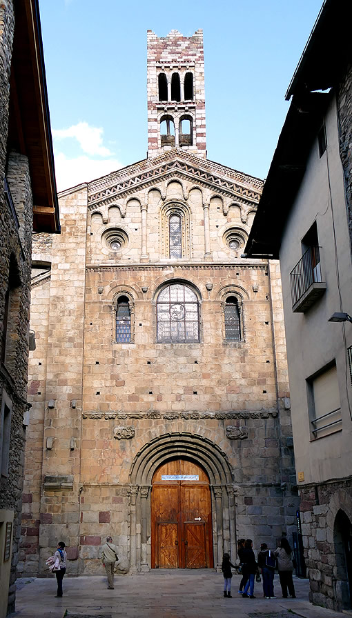 Catedral de Seu d'Urgell: fachada principal de los pies