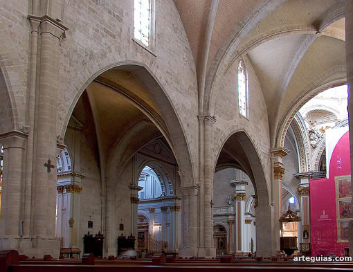 Interior de la catedral de Valencia