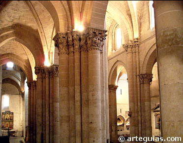 Naves norte y central de la Catedral Vieja de Salamanca