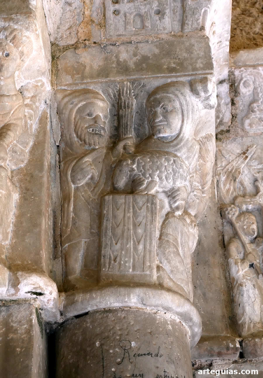 Capitel del claustro de la catedral