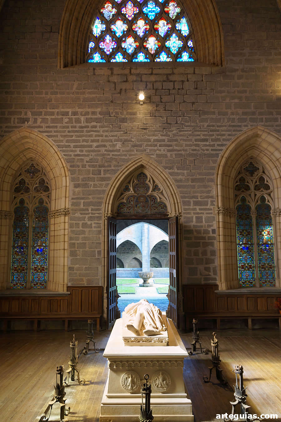 Otra vista de la Capilla de San Agustín