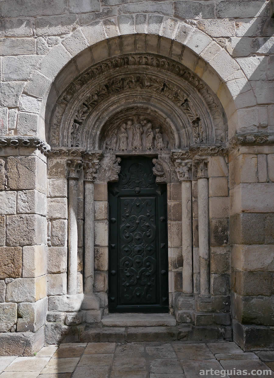 Puerta meridional