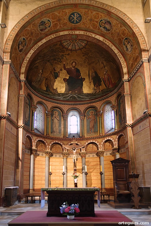 Interior del &aacute;bside principal de la Colegiata de Saint Gaudens 