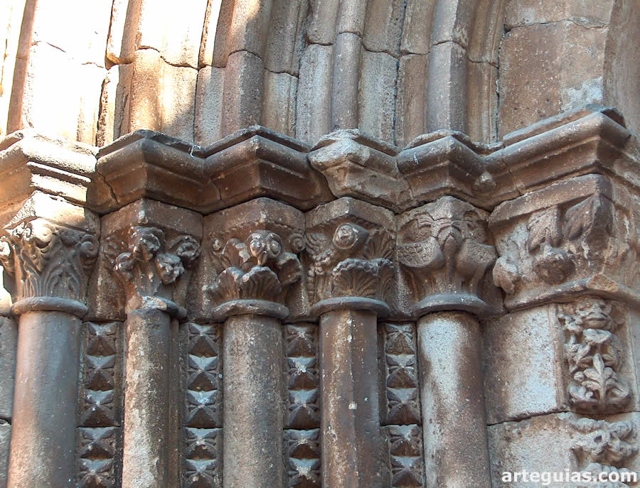 Capiteles románicos