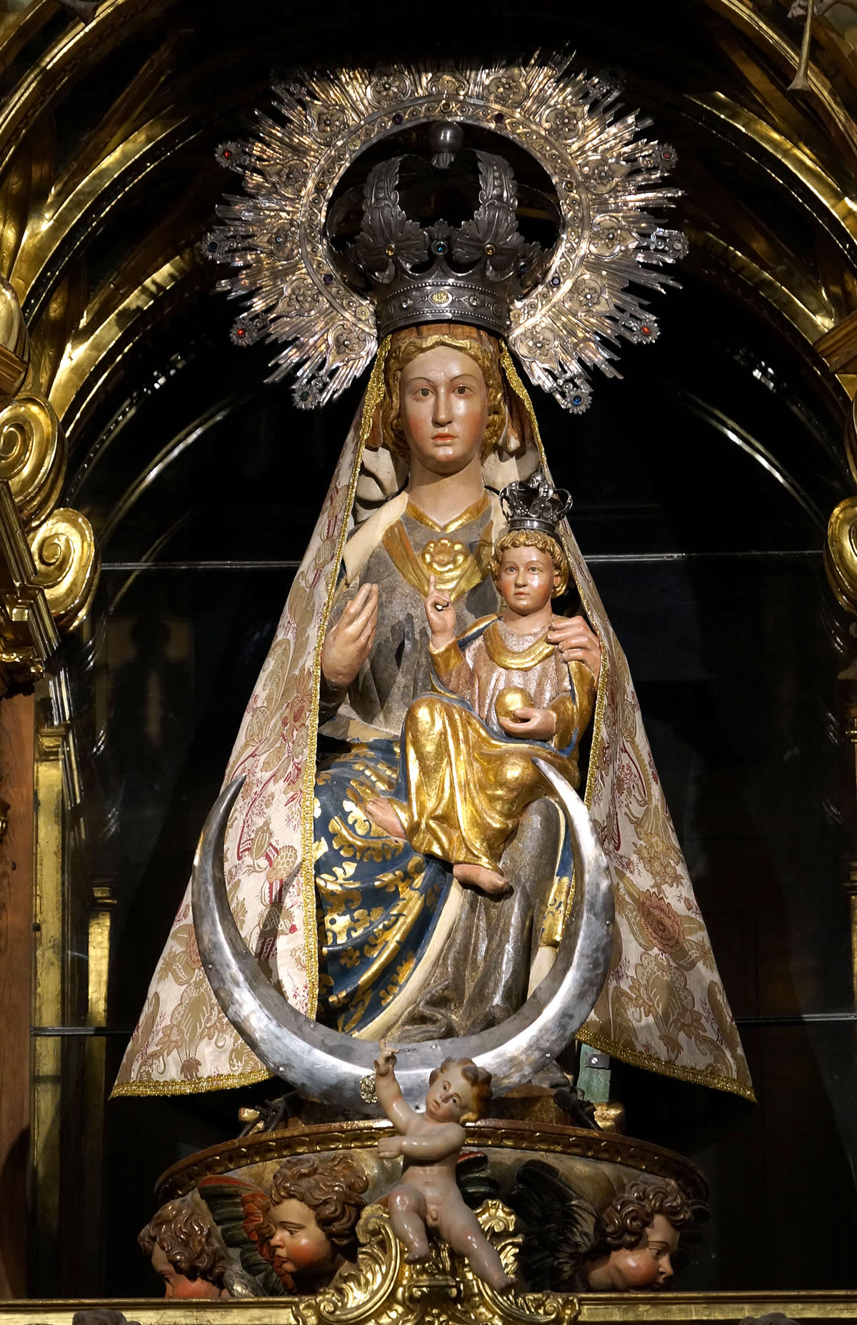 Virgen del Espino, imagen gótica