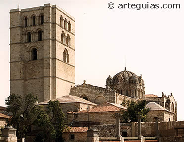 Catedral de Zamora, desde el suroeste