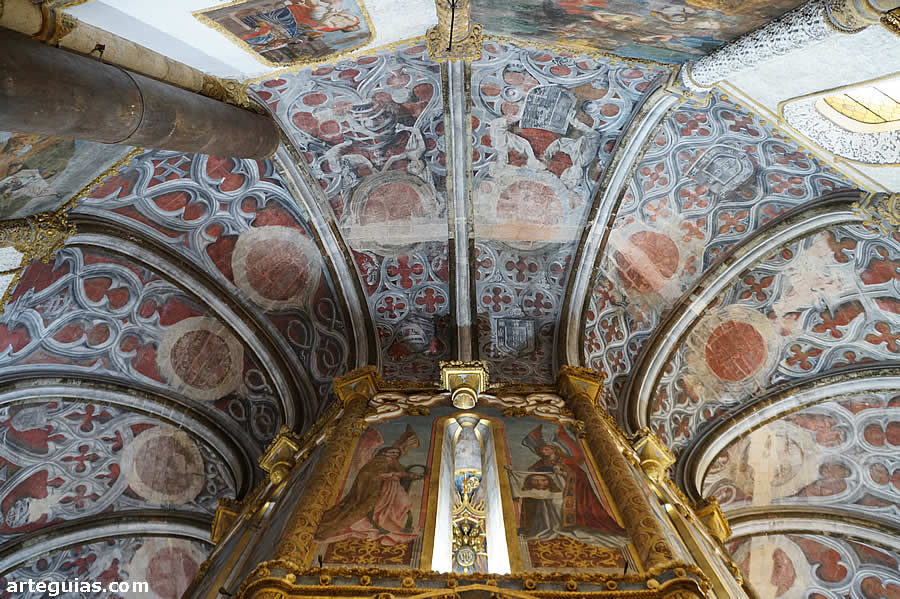 B&oacute;veda de la Charola