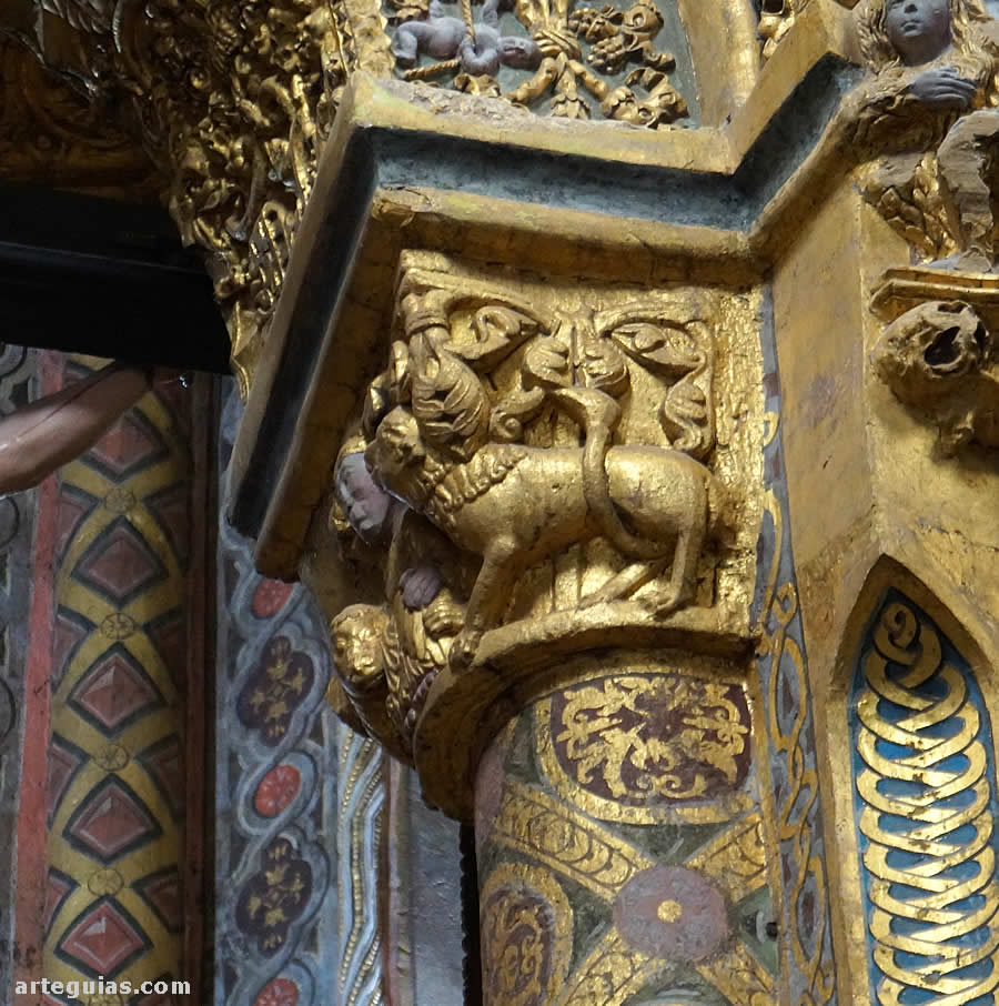 Capitel rom&aacute;nico de la Charola