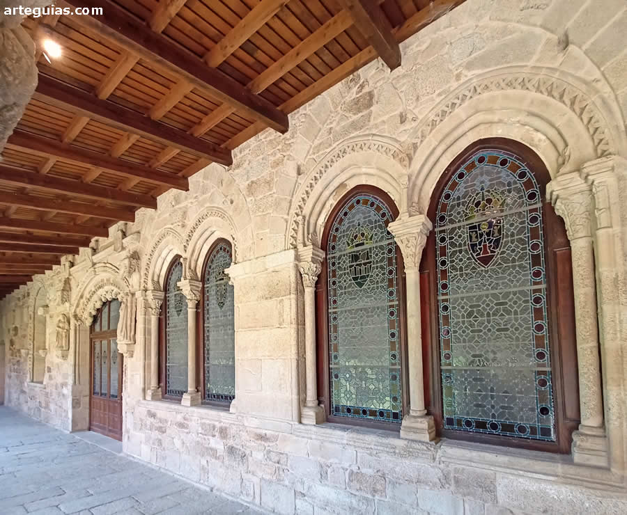 Antigua comunicaci&oacute;n entre el claustro y la sala capitular