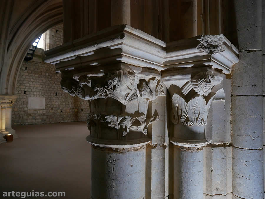 Capiteles góticos del coro