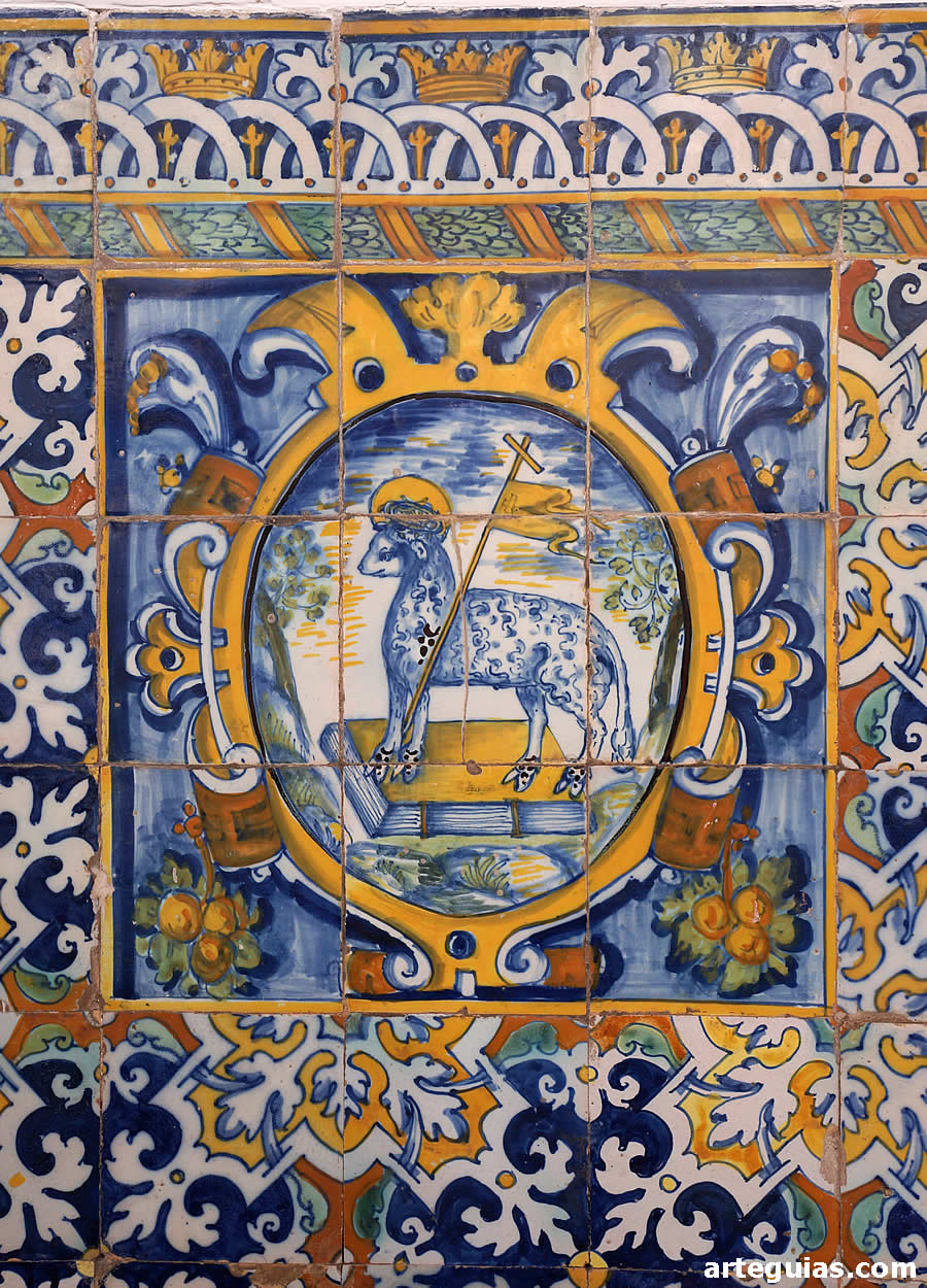 Azulejo de Talavera en el Claustro de los Laureles