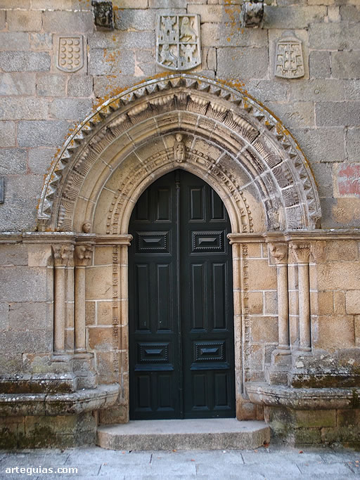 Puerta oeste