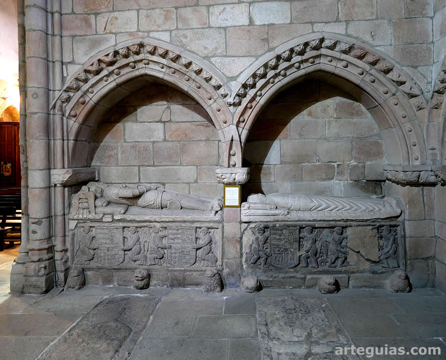 San Francisco de Betanzos destaca por su arquitectura funeraria