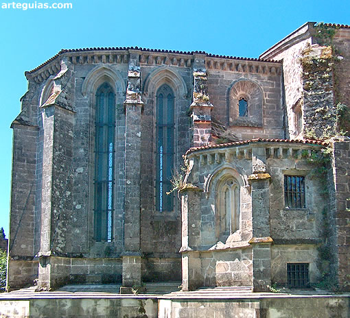 Convento de Santo Domingo de Bonaval de Santiago de Compostela : exterior de la cabecera