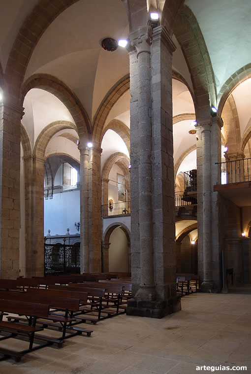 Interior de la iglesia del Convento de Santo Domingo de Bonaval 